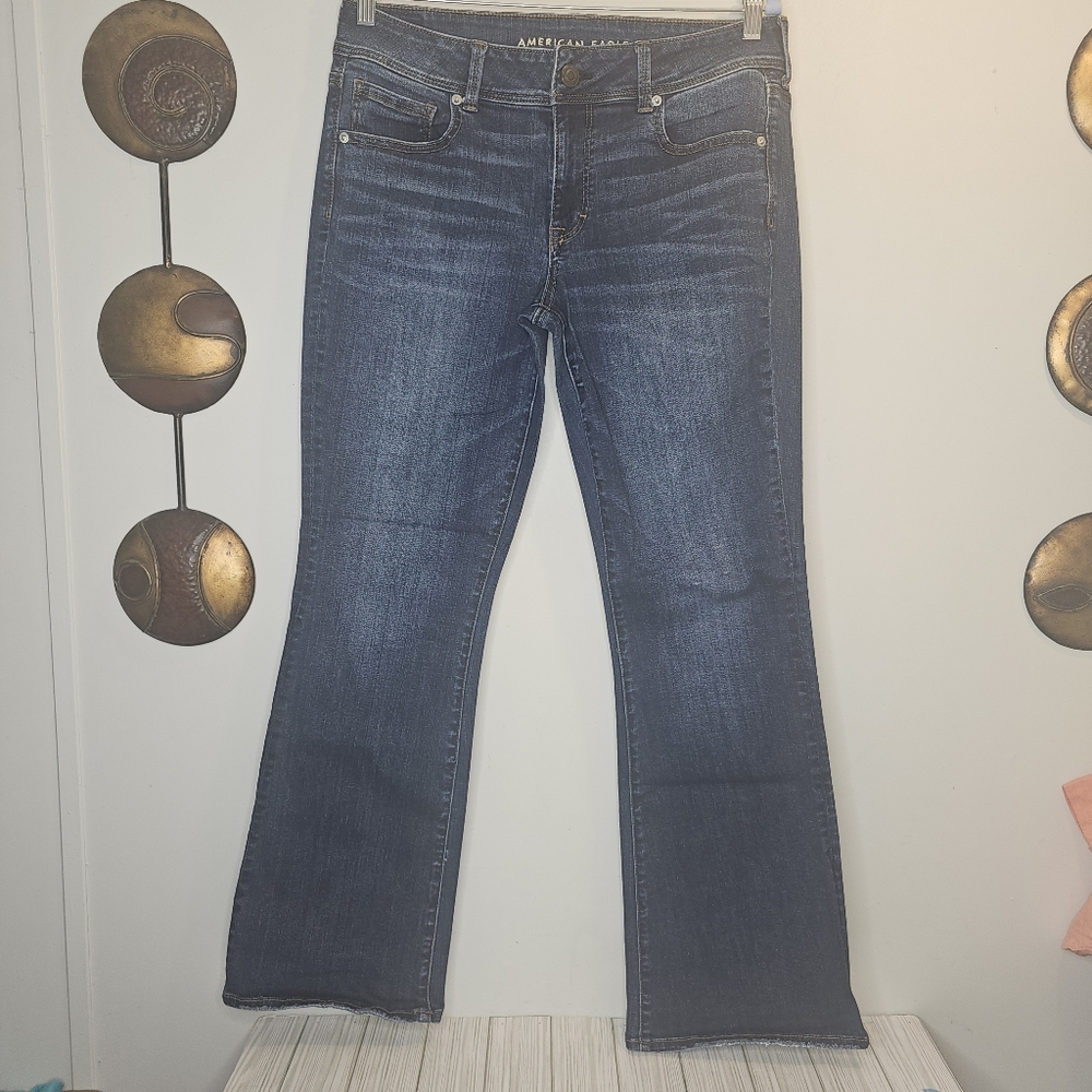 American Eagle Super Stretch Kick Boot Jeans Size 14 Long